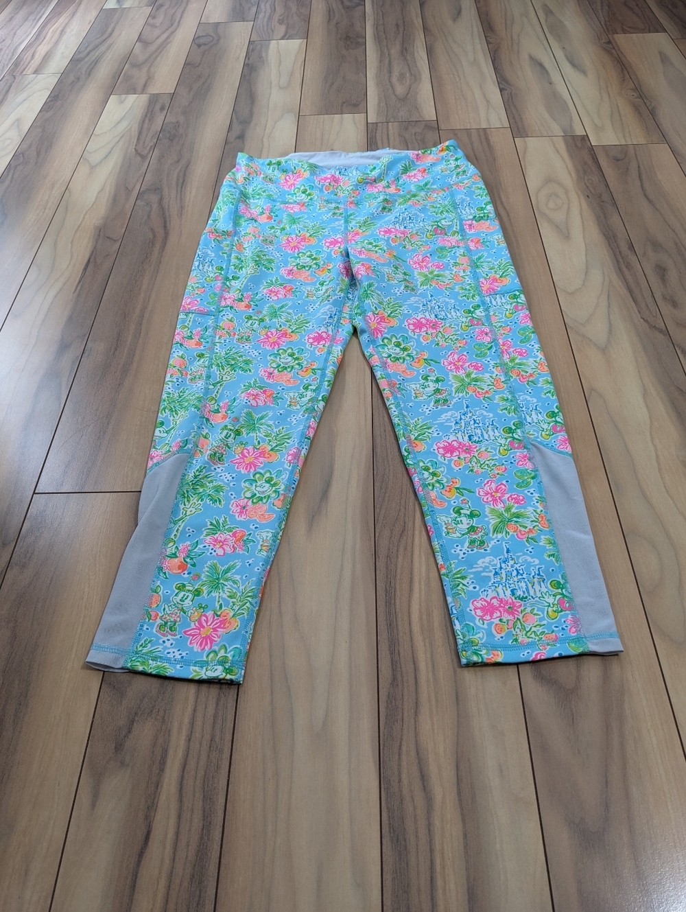 GUC! Lilly Pulitzer X Disney Weekender High Rise Legging Blue Ibiza Size L - Picture 3 of 16
